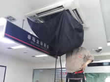 中國工商銀行安寧分行空調項目團隊作業